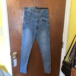 Women’s Skinny Jeans